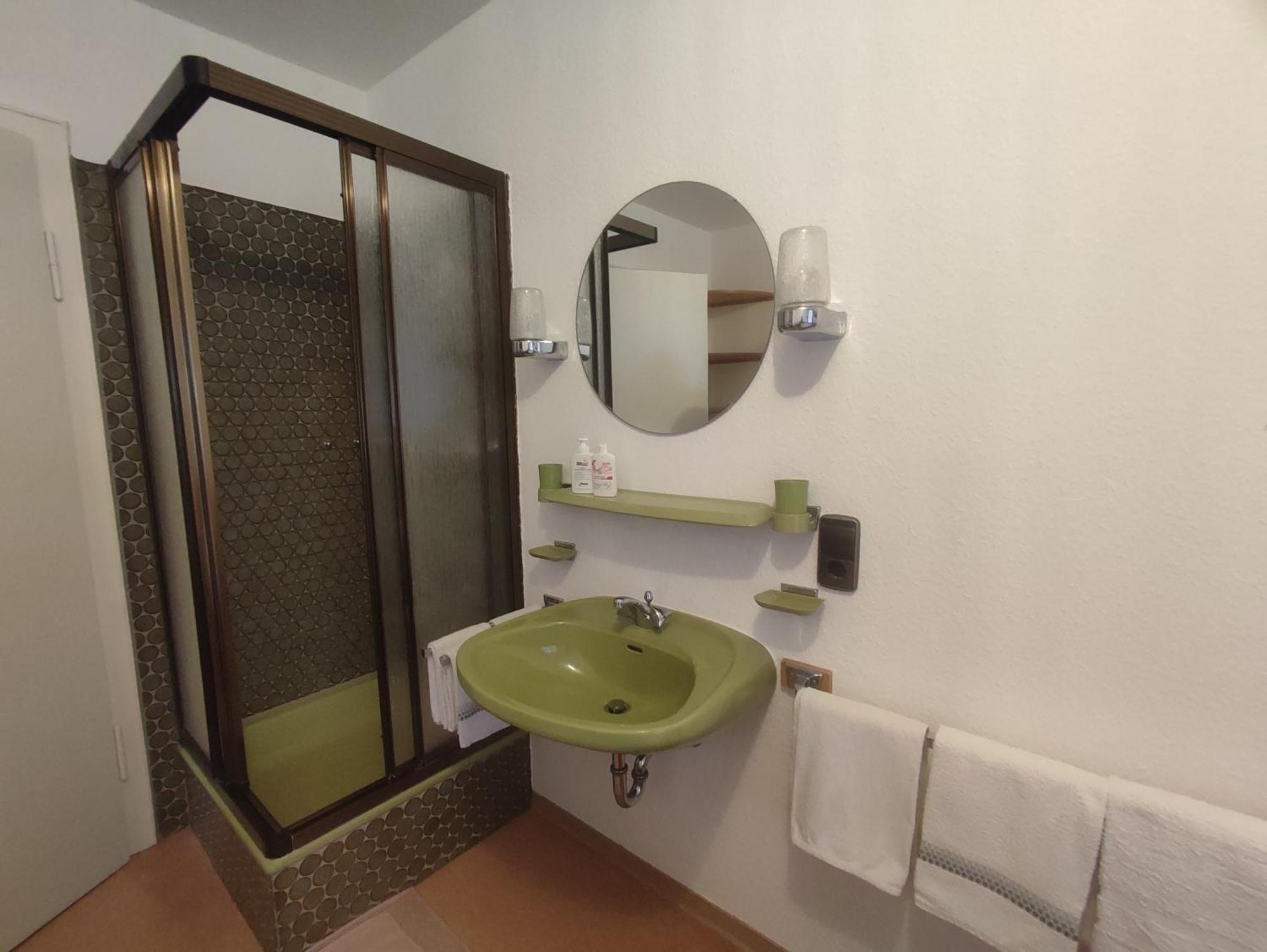 Apartment Gaestehaus Hirzel *