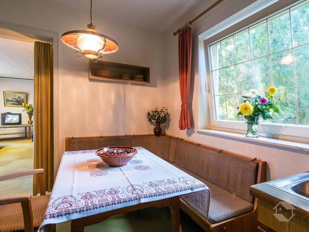 Gaestehaus Hirzel Apartment